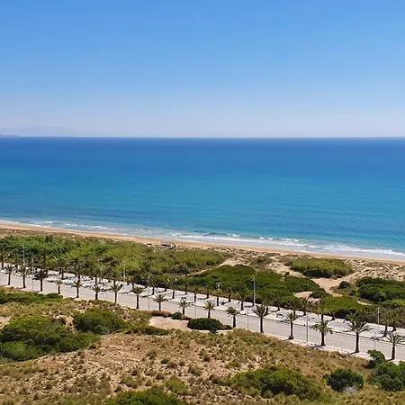 Infinity View Amazing Beachfront *